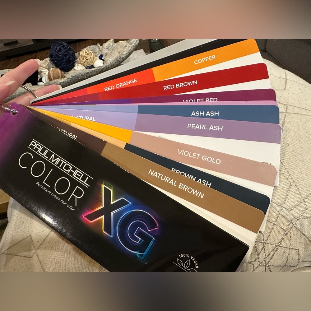 Paul Mitchell XG & Crema XG color swatch